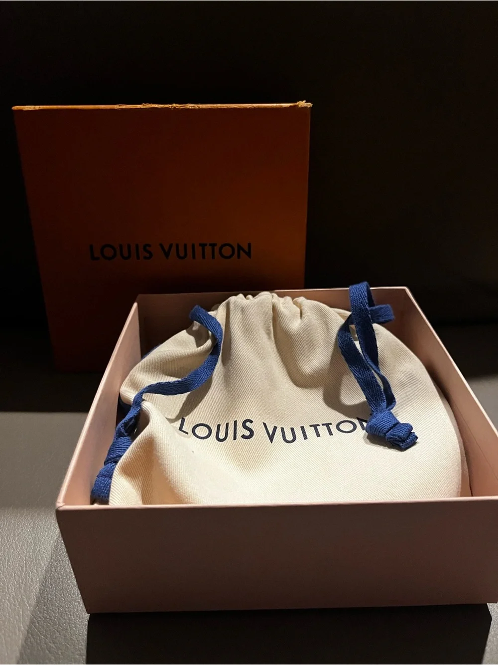 Louis Vuitton Black Leather Belt with Blavk LV Initial Buckle